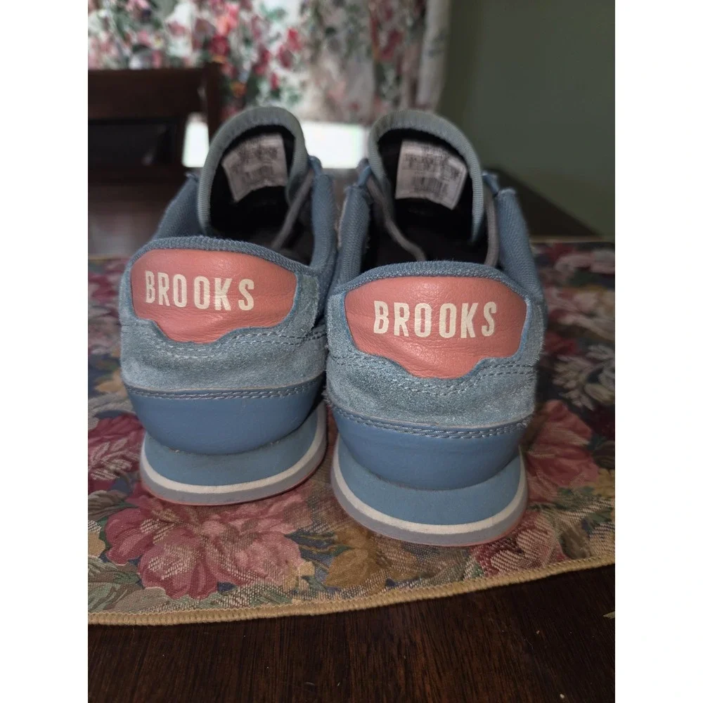 Brooks Sz 8 Blue/Pink Heritage Chariot Sneakers Retro Lace Up Suede Style Shoe